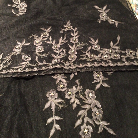 💕3X HP💕⬇️PD⬇️Mon Cheri Black with silver evening ball gown with matching shawl - Picture 8 of 12